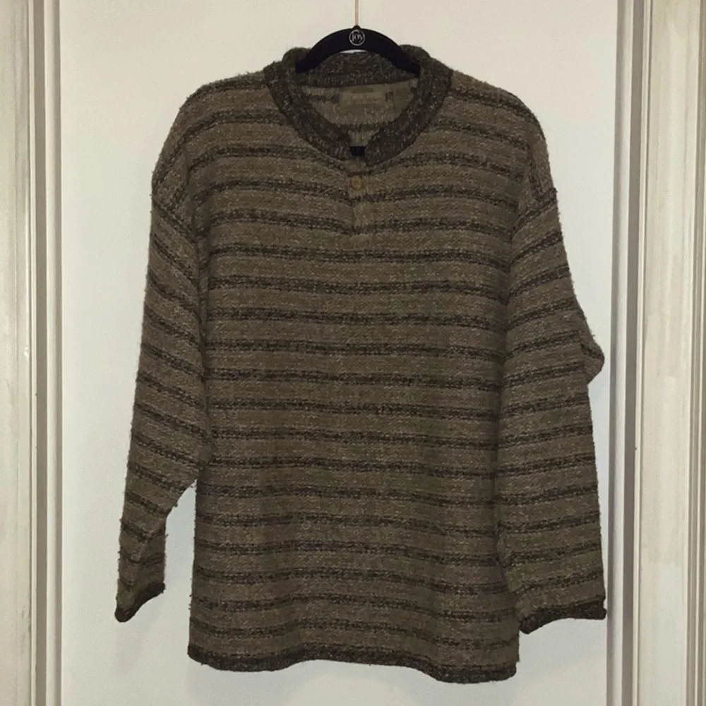 Structure Men’s Beige Striped Sweater Medium